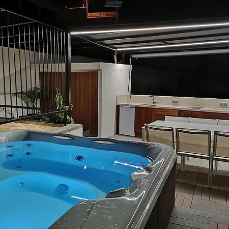 Villa Casa Gudilia, Luxury Charming House, Bbq & Jacuzzi
